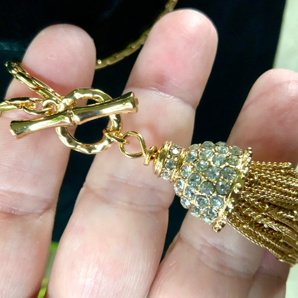 Lilly Pulitzer NECKLACE 🩷 GOLD CHAIN TASSEL CRYSTAL NECKLACE NWT “Fronds”TOGGLE - Picture 8 of 16